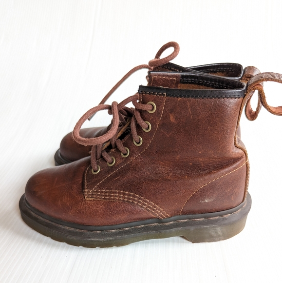 DOC MARTENS women's brown leather lace-up combat boots - Picture 5 of 11